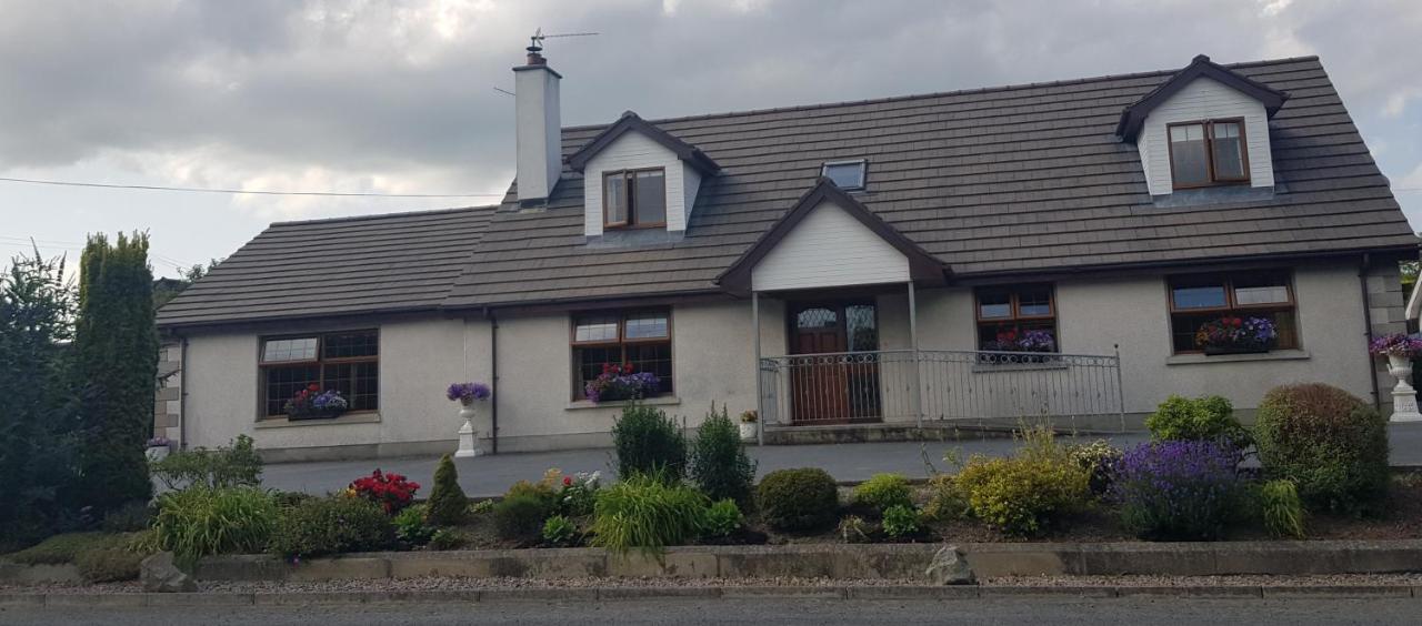 The Madden Guest House Gilford 外观 照片